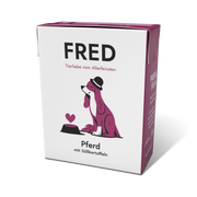 Pferd mit Süßkartoffeln